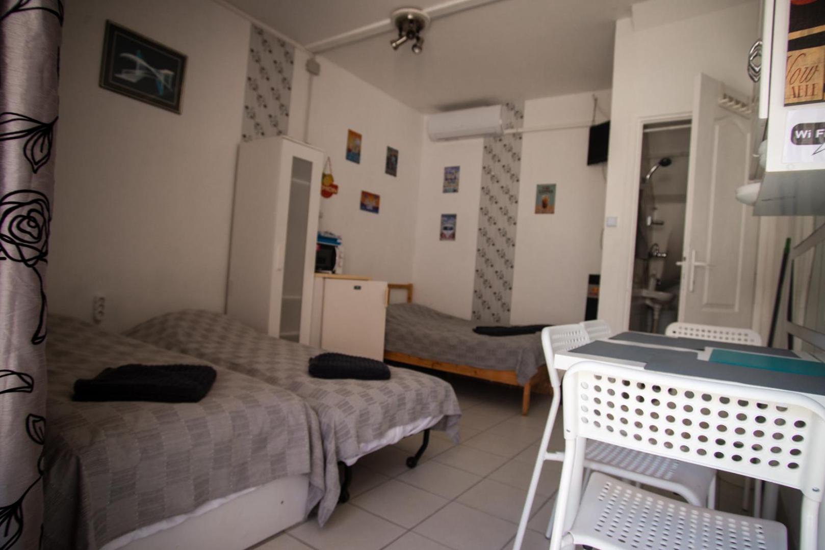 C2 Apartman Шіофок Екстер'єр фото